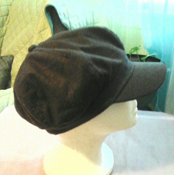 Hat - Picture 3 of 3
